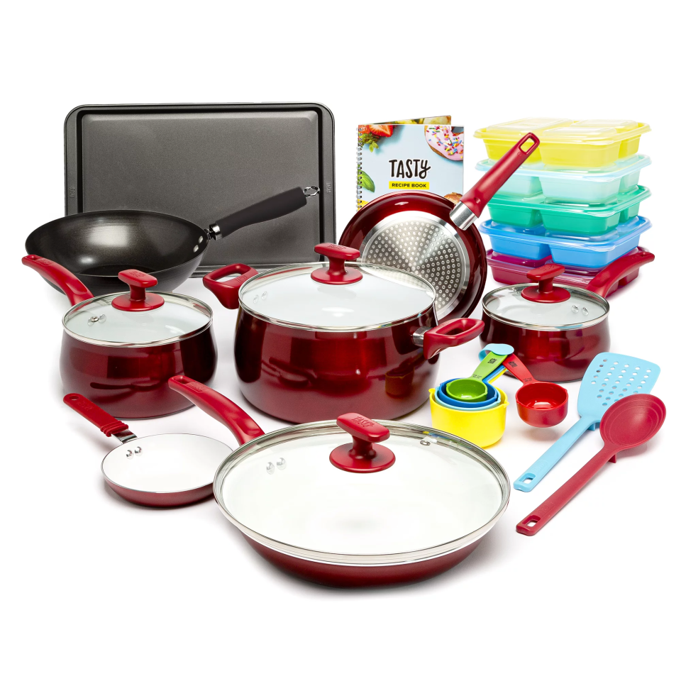 Ultimate Outdoor 24 Piece Titanium Ceramic Non-Stick Cookware Set Dishwasher Safe Red